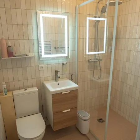 Pensjonat Le Studio Mandavi - Jardin & Bain Nordique Loupes